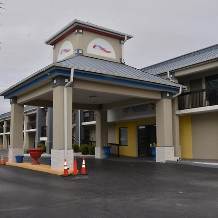 Baymont Suites Covington Ngoại thất bức ảnh
